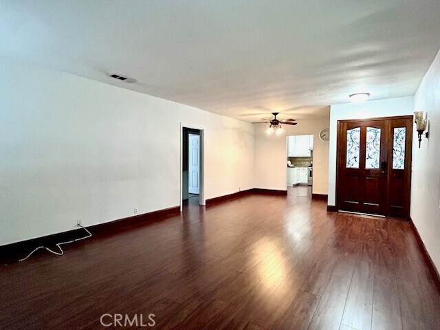 Foto del edificio - 925 El Dorado St