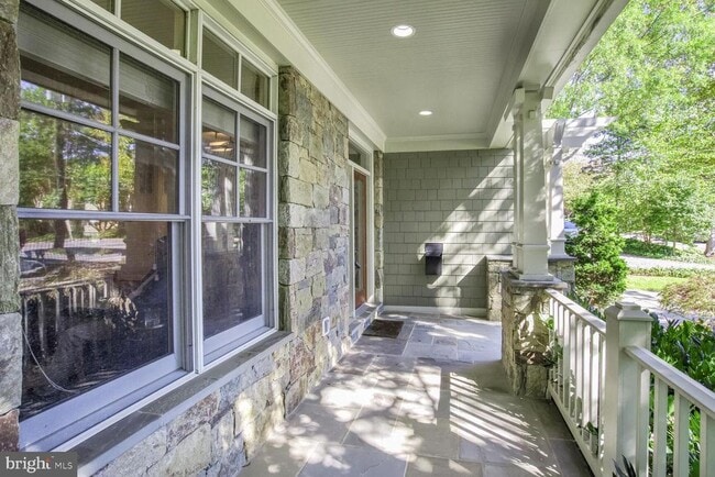 Building Photo - 4501 Walsh St