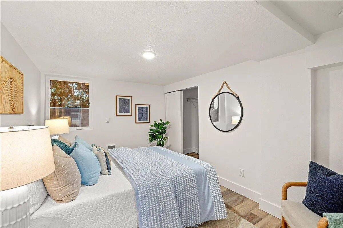 Photo - Charming 3-Bed Haven in Portland's Vibrant Heart - 1100 Sq Ft of Comfort at 5764 NE Garfield Ave!