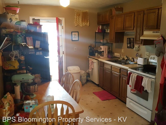 Foto del edificio - 3 br, 2 bath Apartment - 518 S Washington St