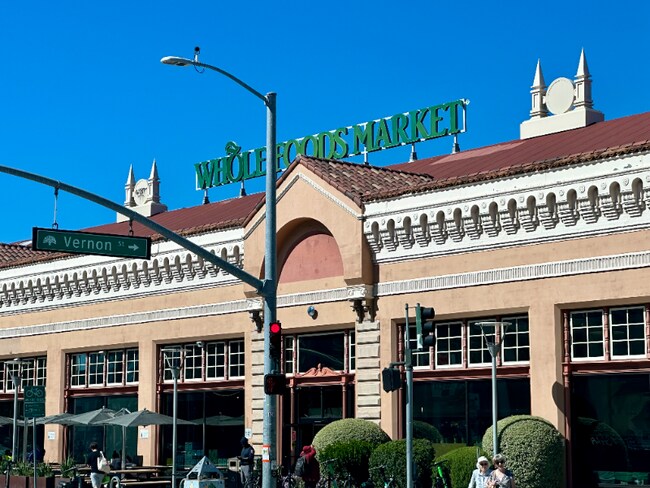 Foto del edificio - 140 Montecito Ave