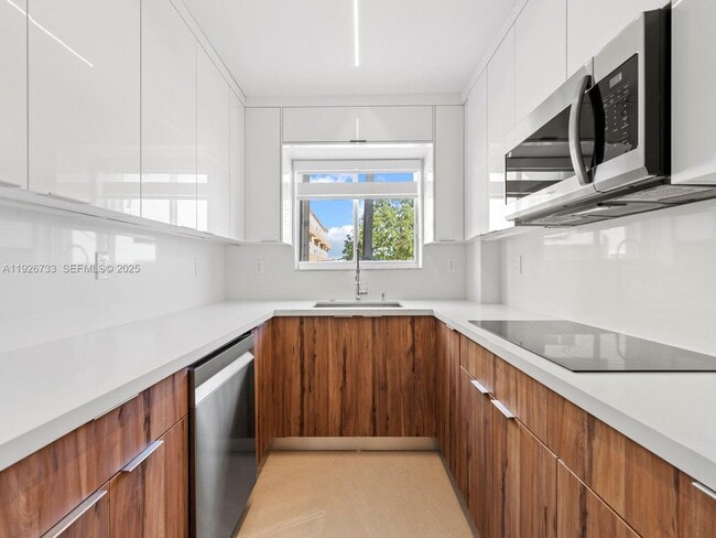 Foto del edificio - 4854 NW 7th St