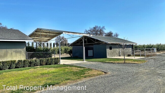 Building Photo - 3 br, 2 bath House - 16205 Avenue 240