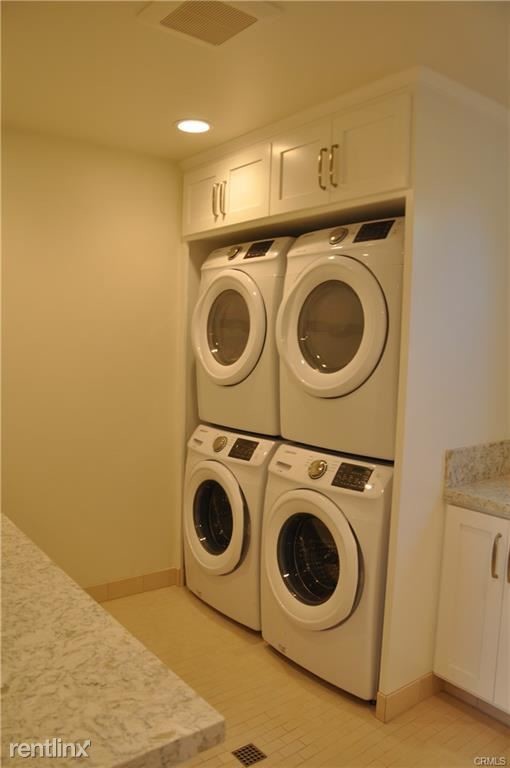 Primary Photo - 4 br, 4 bath 4plex - 837 N Cambridge St