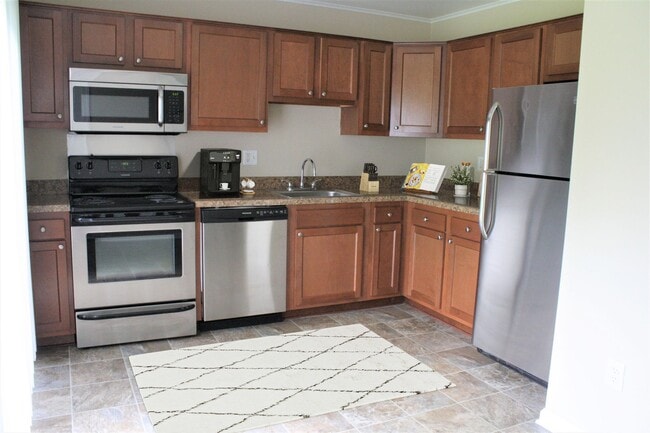 Interior Photo - Meadowfield Townhomes of Rochester Hills