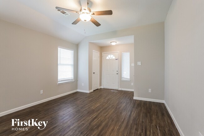 Building Photo - 14819 Darbydale Dr