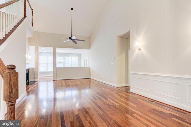 Foto del edificio - 6143 Ferrier Ct