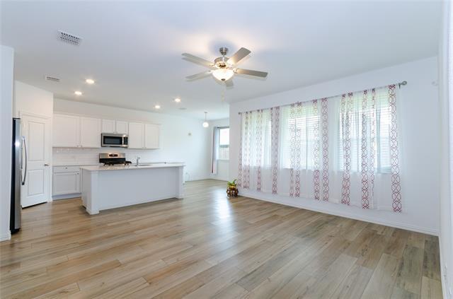 Foto del edificio - 1222 Sequoia Ln