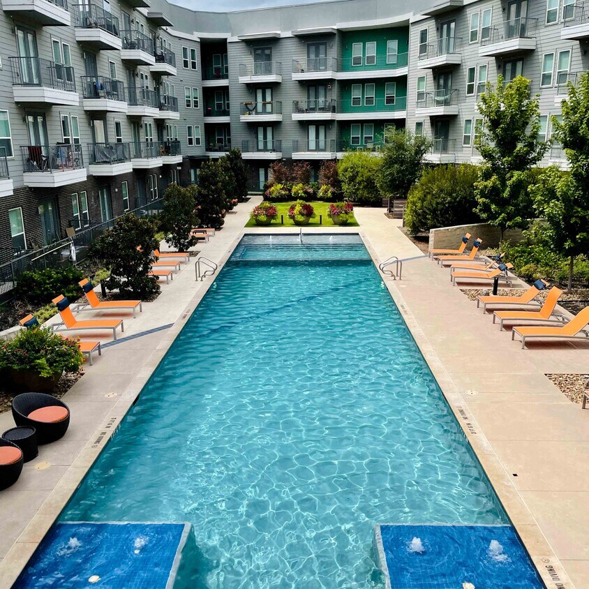 Abstract at Design District 1931 Market Center Blvd Dallas, TX