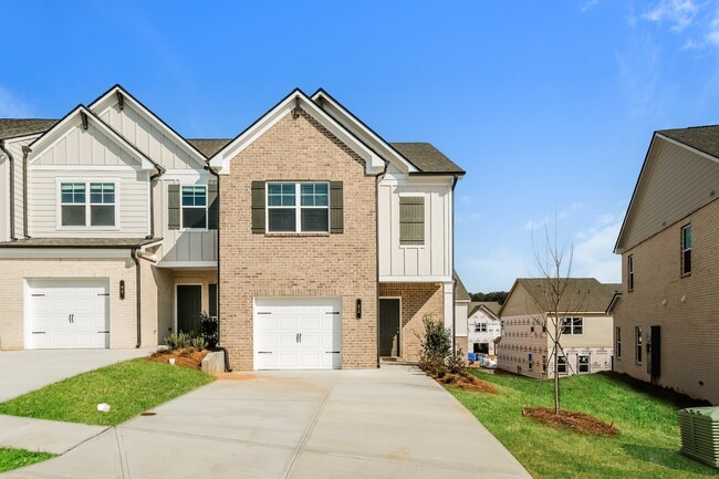 Building Photo - 82 Basswood Ln