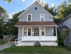 Building Photo - 3134 W 46th St