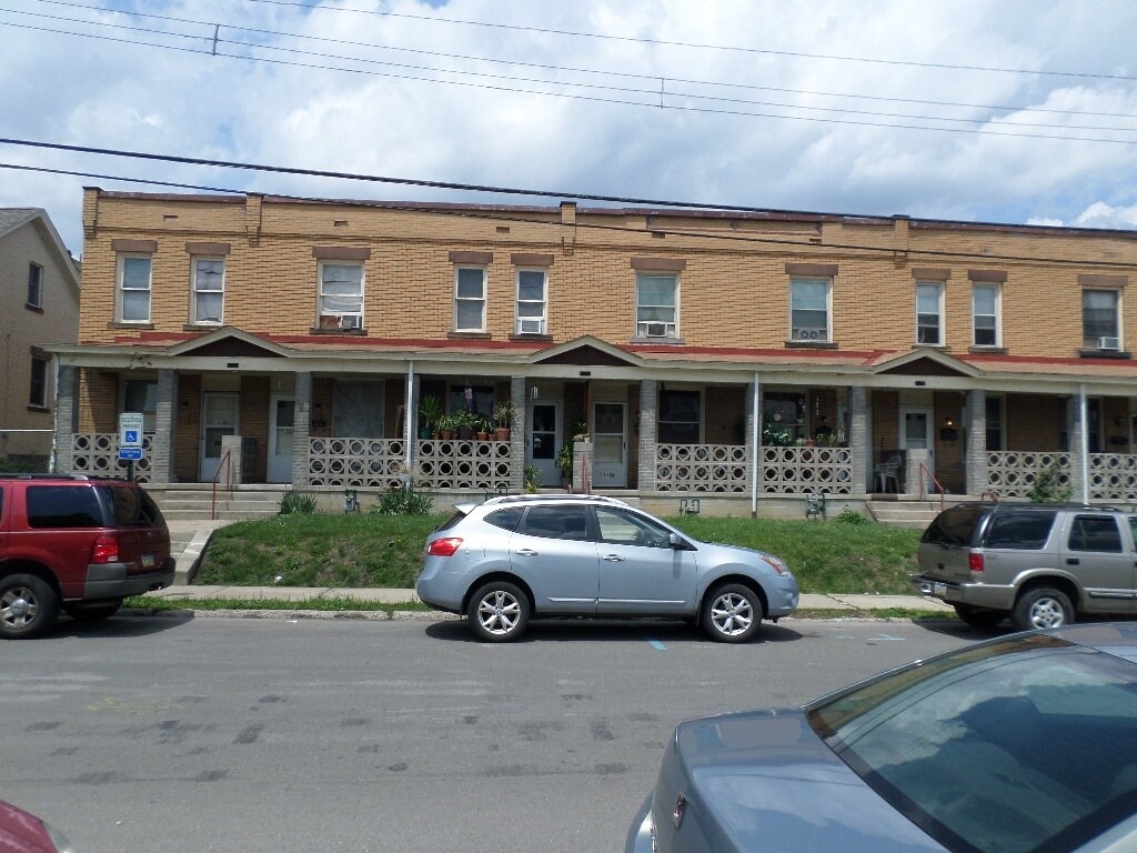 1162 Dohrman St, McKees Rocks, PA 15136 Apartments in McKees Rocks