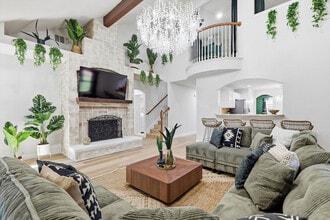 Building Photo - 2831 Rosewood Blvd