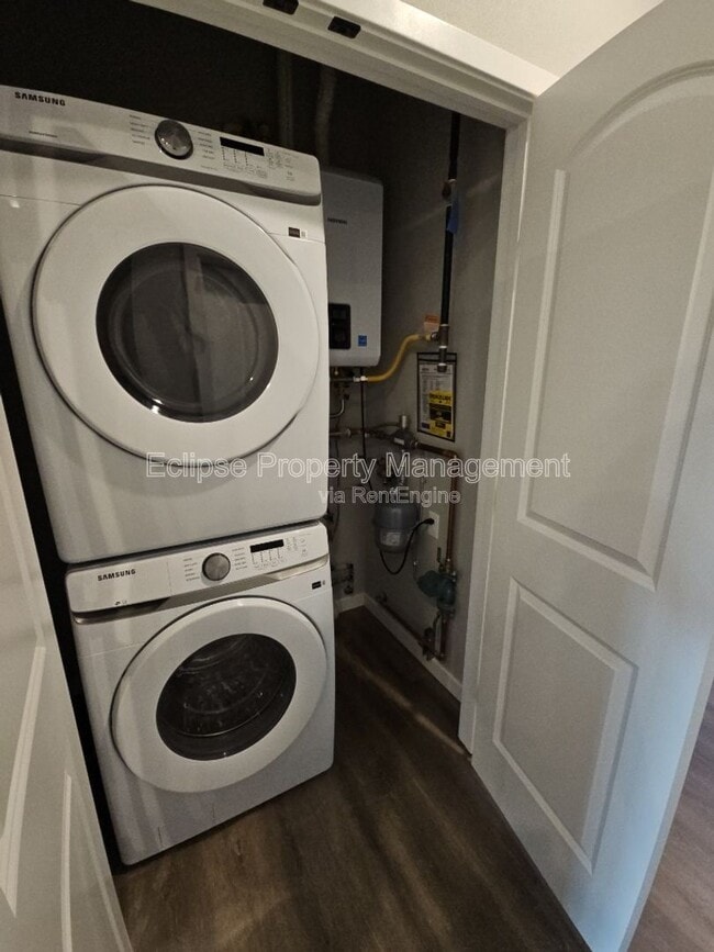 Building Photo - 515 Washington Ave