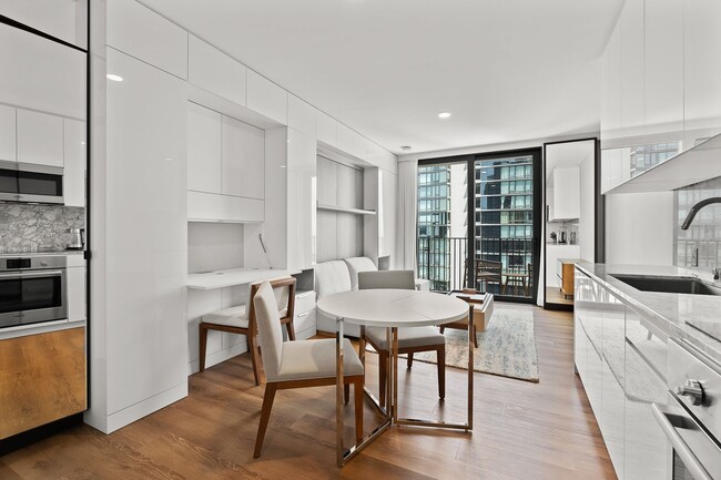 Building Photo - Aalii Fully Furnished Studio with 1 covere...