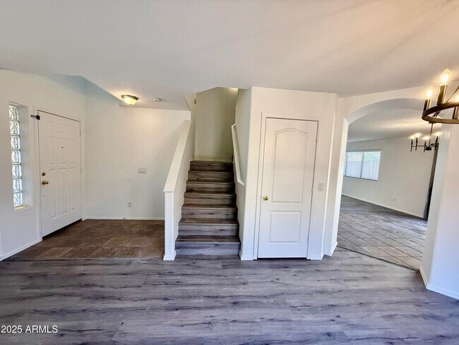 Foto del edificio - 1782 E Oakland St