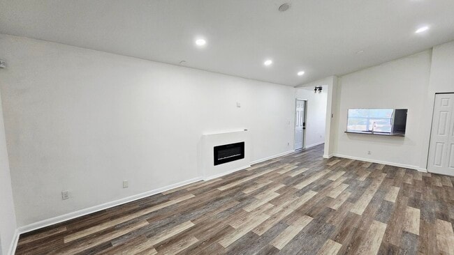 Building Photo - 5381 Gene Cir