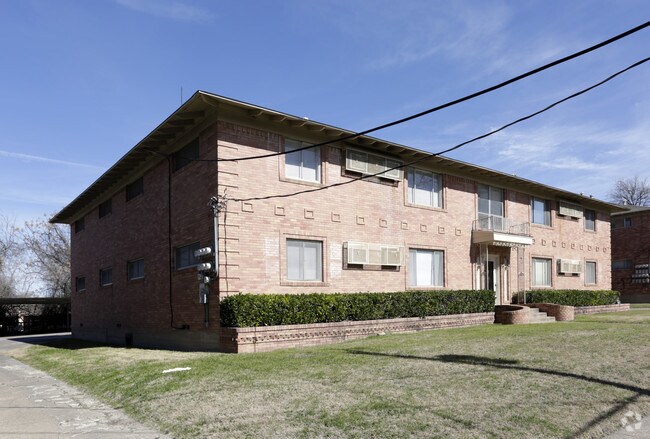 Foto del edificio - 5717 Mccommas Blvd