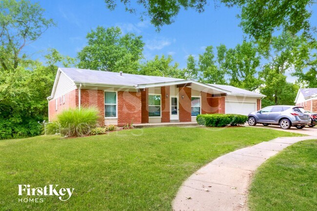 Foto del edificio - 6155 Fox Chase Ct