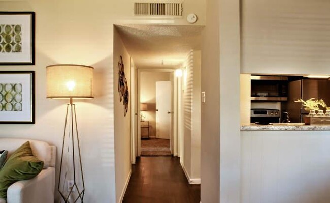 Foto del edificio - 2 bedroom in Houston TX 77062