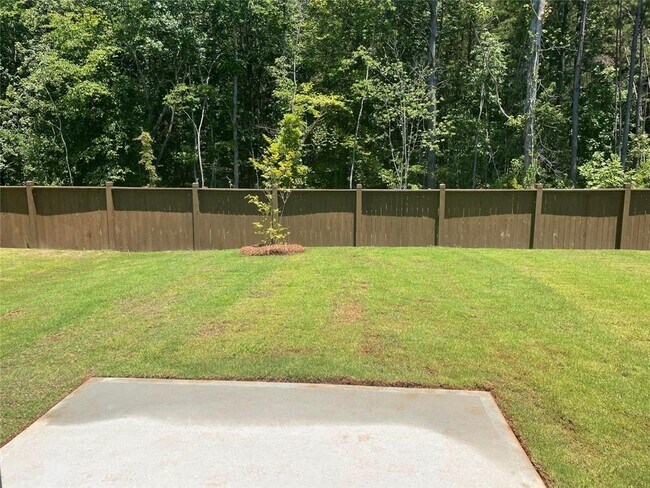 Building Photo - 667 Summerwood Ln