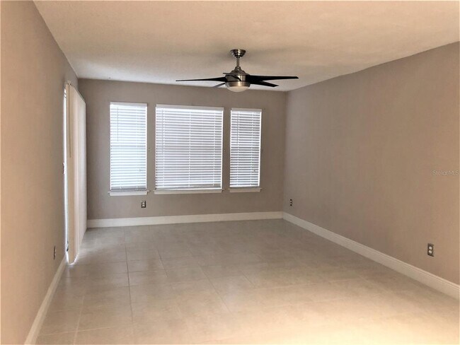 Foto del edificio - 1033 S Hiawassee Rd