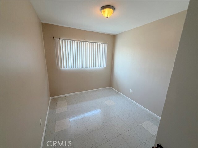 Foto del edificio - 936 W Foothill Blvd