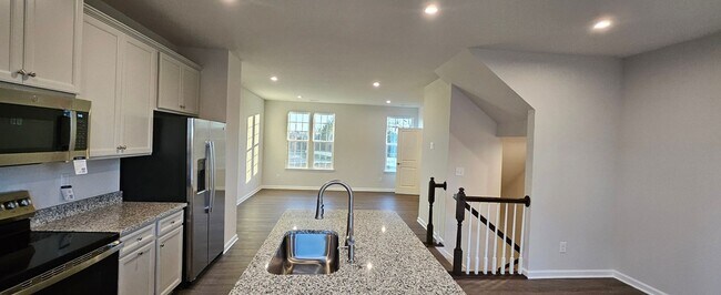 Foto del edificio - Brand new 3BR Townhome in Charlotte