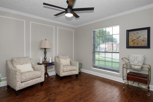 Foto del edificio - 2112 N Mission Cir