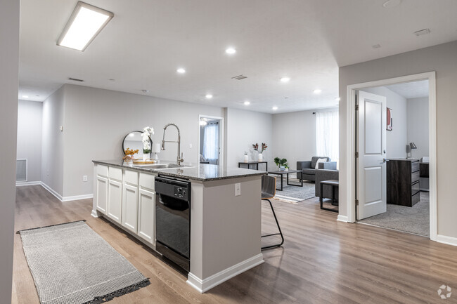 Interior Photo - Standard On Main Apartments