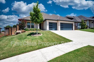 Building Photo - 7317 NW 159th Terrace