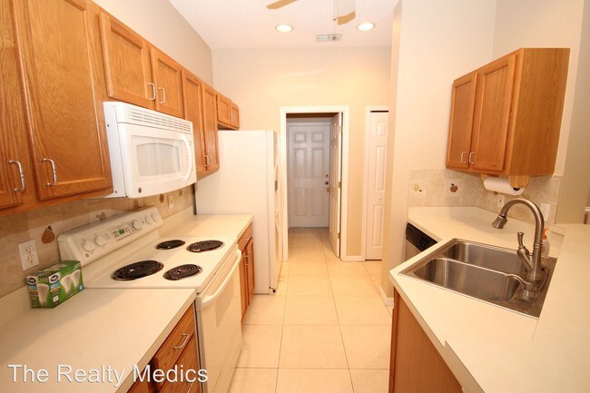 Building Photo - 5812 Stafford Springs Trl