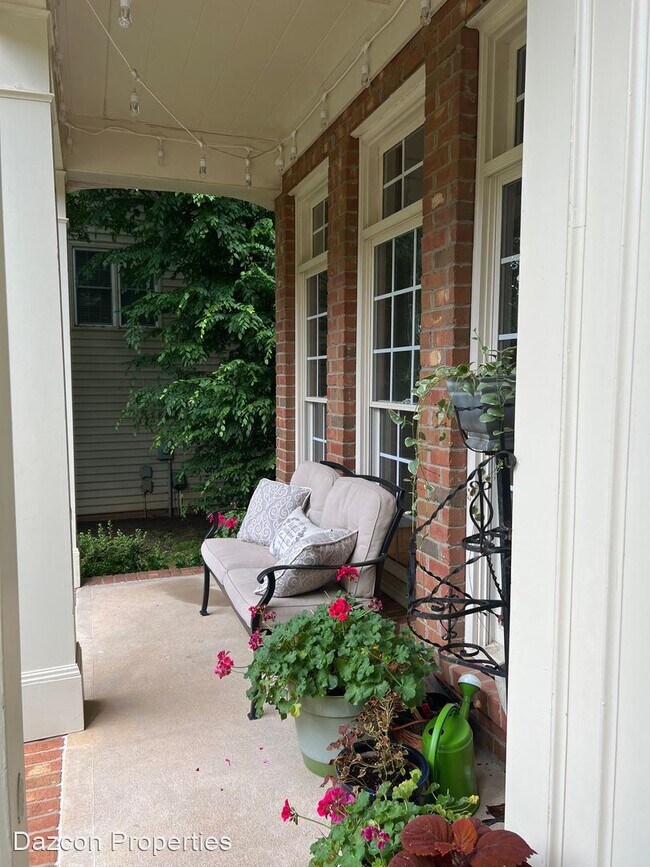 Building Photo - 3 br, 2.5 bath House - 8824 Deerland Court