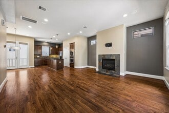 Building Photo - 405 Jackson Hill St