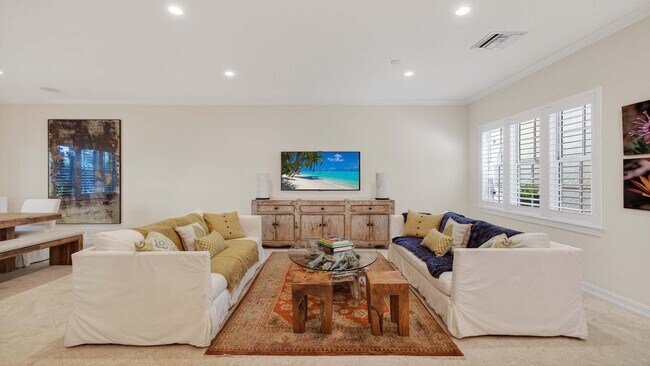 Foto del edificio - 1028 Coralina Ln