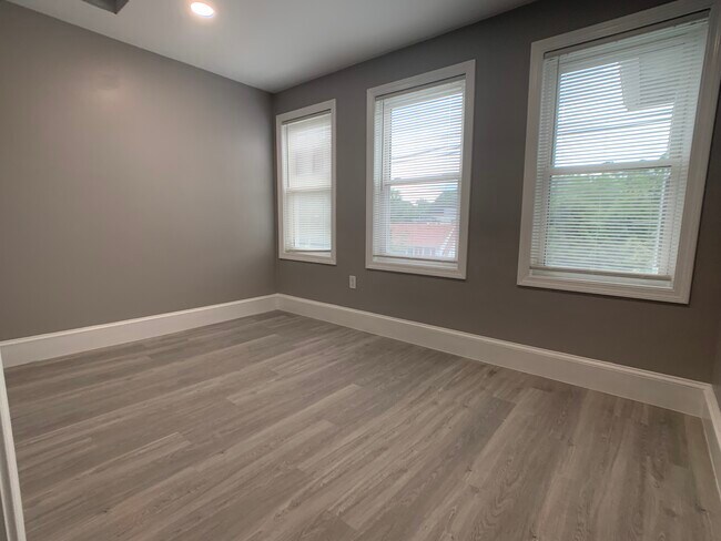 Foto del edificio - 102 Nonantum St