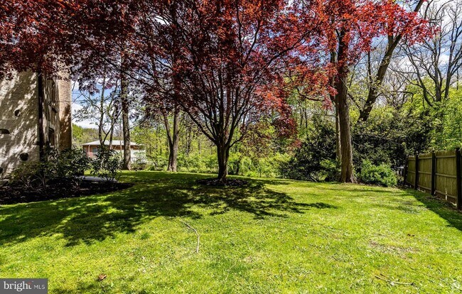 Building Photo - 899 Westtown Rd