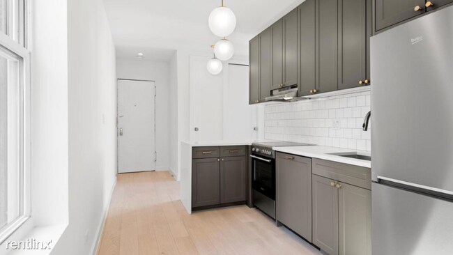 Foto del edificio - 16 Monroe Place