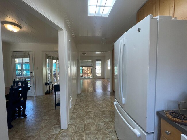 Foto del edificio - 501 Palmer Ln