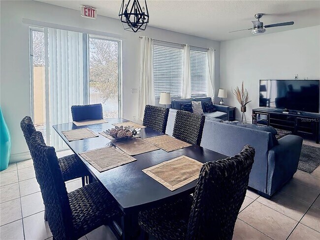 Foto del edificio - 3147 Tocoa Cir