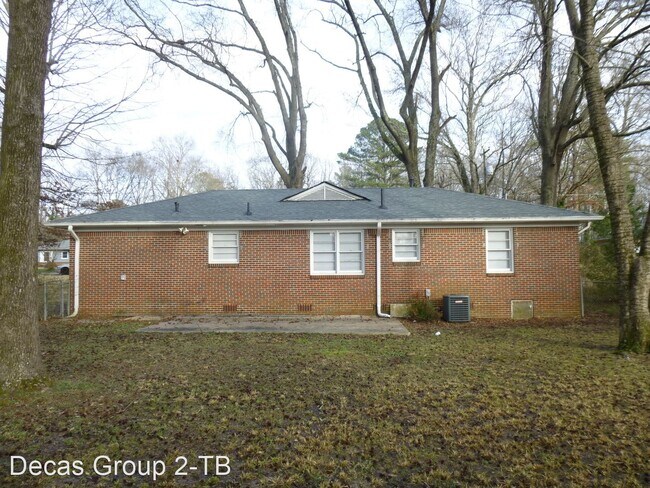 Building Photo - 3 br, 1.5 bath House - 1720 2nd Street NE