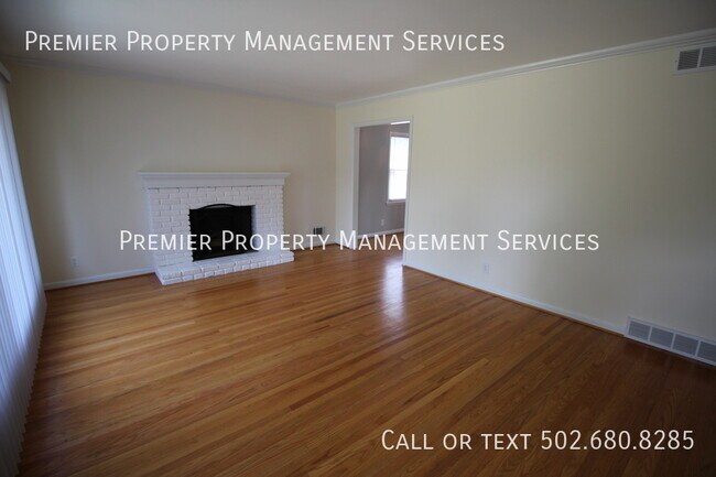Building Photo - Renovated Three Bedroom in Woodlawn Park