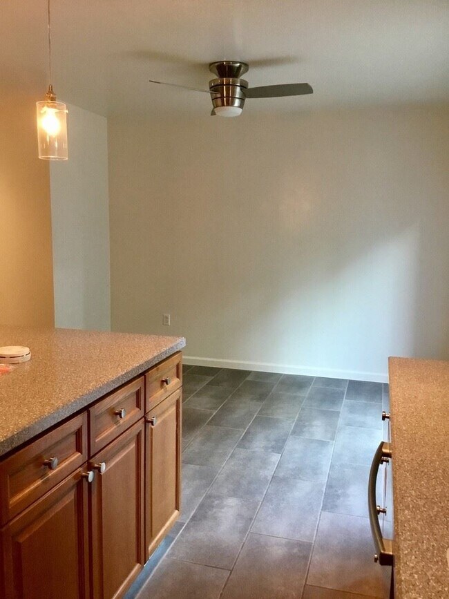 Building Photo - 3 br, 1.5 bath House - 140 OLD HERSHEY ROAD