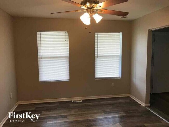 Foto del edificio - 3949 Max-Weich Pl