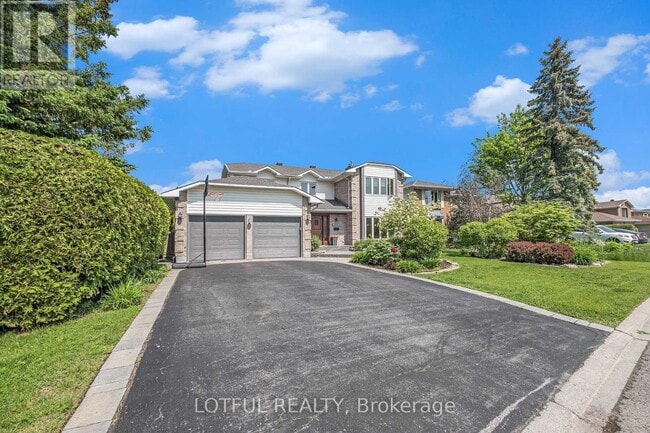 Building Photo - 6118 Voyageur Dr