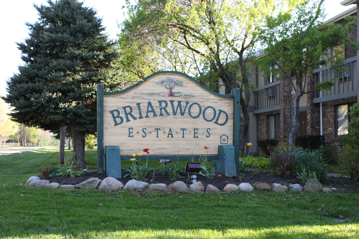 Foto del edificio - Briarwood Estates