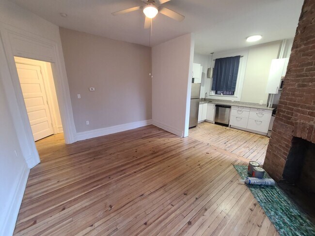 Building Photo - 4901 Friendship Ave