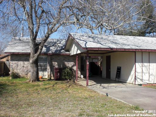 Primary Photo - 738 Rosewood Ave