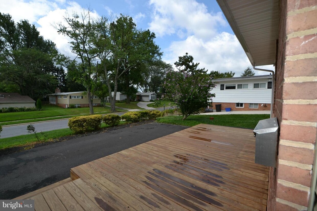 Primary Photo - 2416 Diana Rd