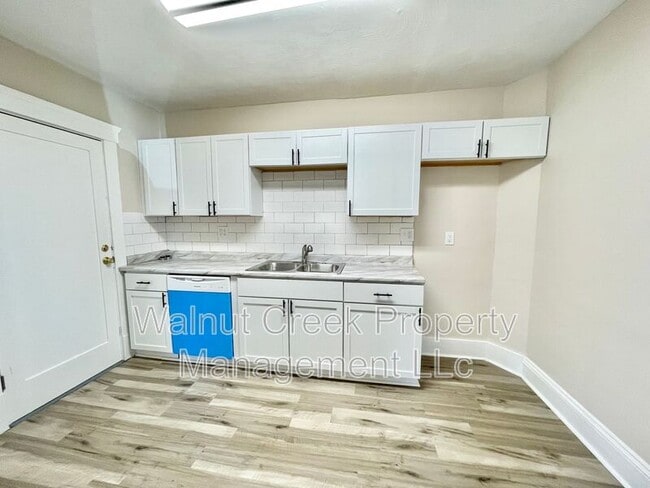 Foto del edificio - 173 Fairlawn Ave